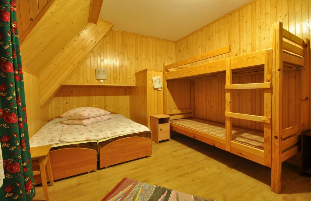 Pokoje Goscinne Janina Zakopane Exterior photo